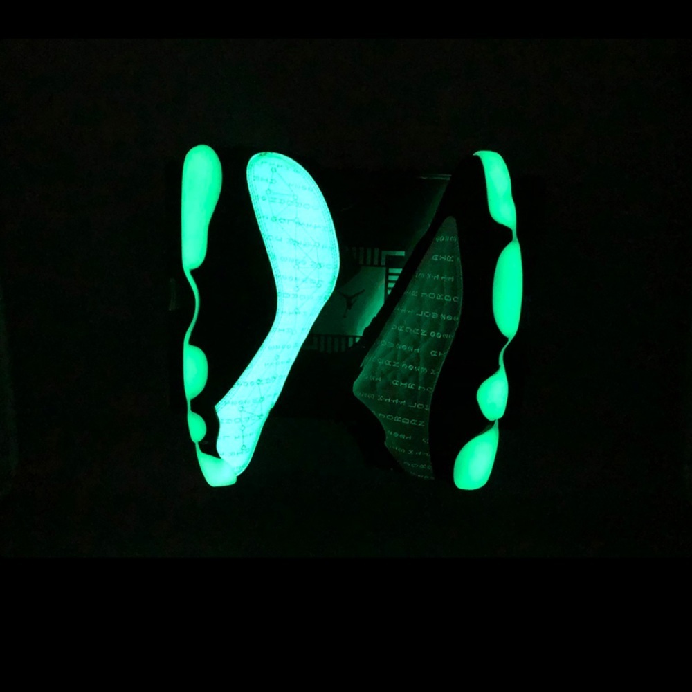 Nike Air Jordan 13 Retro low singles day